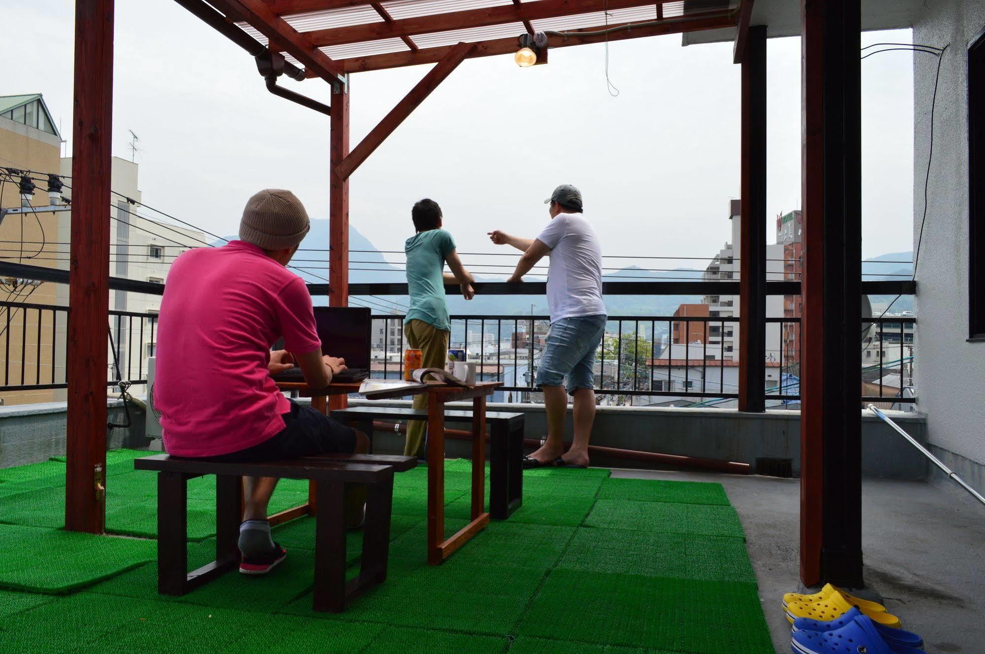 Guest House Danran Beppu Bagian luar foto